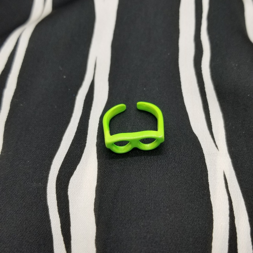 Neon Sunglass Ring